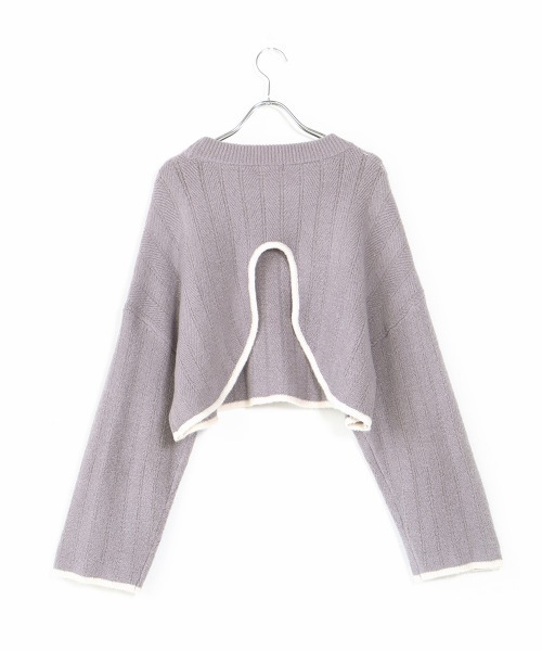 Bab(バブ)の「【WEB限定】バックラウンドバイカラーショートニット(ニット/セーター・レディース・ブラック/アイボリー/ラベンダー・FREE)」の4枚目の写真