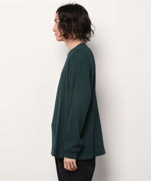 GAP(ギャップ)の「オーバーサイズ ワッフルニットtシャツ(Tシャツ/カットソー・メンズ・ベージュ/ネイビー/グレー/オレンジ/グリーン・S/M/L/XL/XS)」の15枚目の写真
