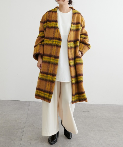 BONbazaar（ボンバザール）の「《素材感で差がつく》シャギーチェックビッグコート（ノーカラーコート・レディース・キャメル/パープル/ライトベージュ・FREE）」の13枚目の写真