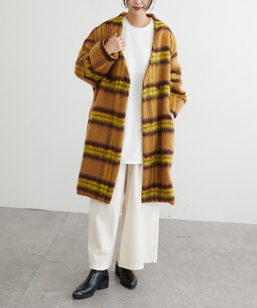 BONbazaar（ボンバザール）の「《素材感で差がつく》シャギーチェックビッグコート（ノーカラーコート・レディース・キャメル/パープル/ライトベージュ・FREE）」の14枚目の写真