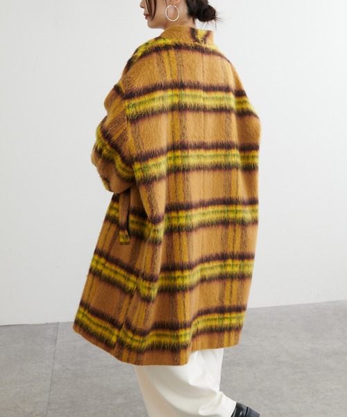 BONbazaar（ボンバザール）の「《素材感で差がつく》シャギーチェックビッグコート（ノーカラーコート・レディース・キャメル/パープル/ライトベージュ・FREE）」の21枚目の写真