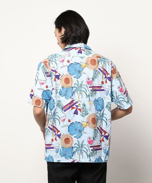 roial（ロイアル）の「SS SHIRT/ROIAL(ロイアル）半袖総柄シャツ（シャツ/ブラウス・メンズ・ネイビー/ホワイト系その他/ブルー系その他/ホワイト系その他2/ブルー系その他2・MEDIUM/LARGE/X-LARGE）」の7枚目の写真