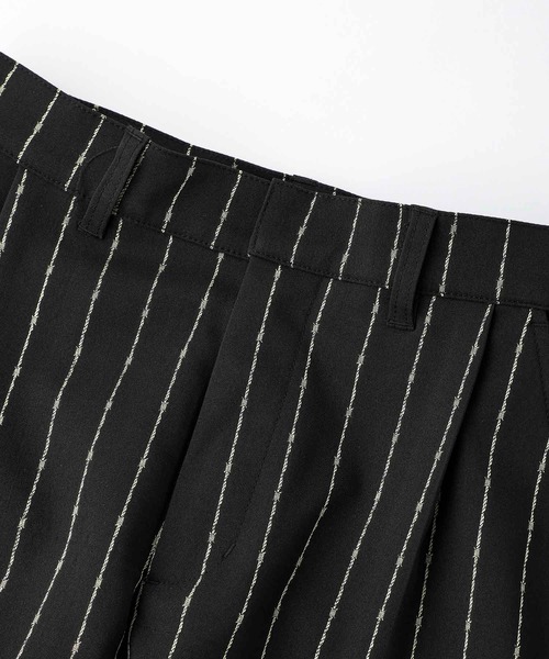 X-girl（エックスガール）の「BARBED WIRE PINSTRIPE PANTS（その他パンツ・レディース・ライトブルー/ブラック・S/M/XS）」の11枚目の写真