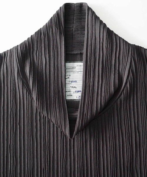 SHAREEF（シャリーフ）の「RIPPLE STRIPE HIGH-NECK L/S（Tシャツ/カットソー・メンズ・ブラック/ホワイト系その他/チャコール・1/2/3）」の8枚目の写真