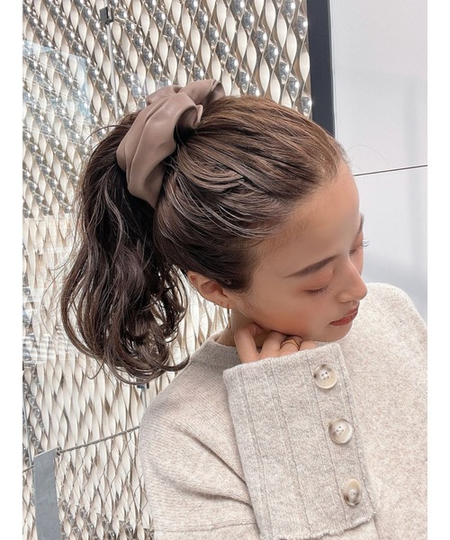 TRUNC（トランクエイティーエイト）の「Leather ChouChou（シュシュ・レディース・ベージュ/カーキ/アイボリー・FREE）」の13枚目の写真