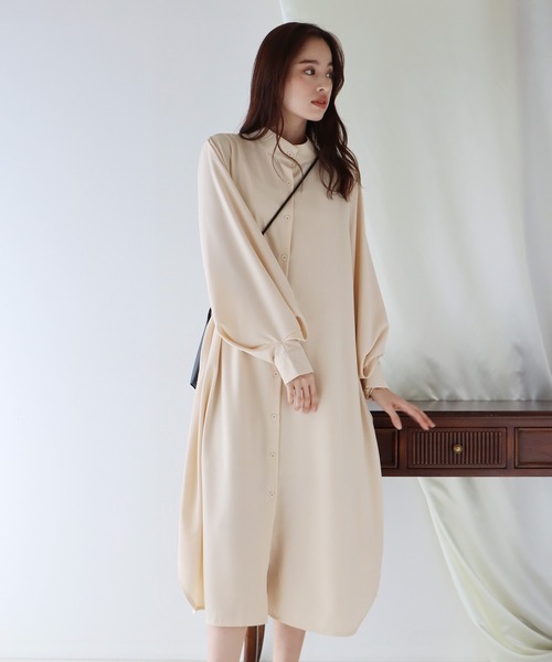 BLUEEAST（ブルーイースト）の「ボリュームスリーブシャツワンピース（シャツワンピース・レディース・アイボリー/ブラック/ブルー・MEDIUM）」の11枚目の写真