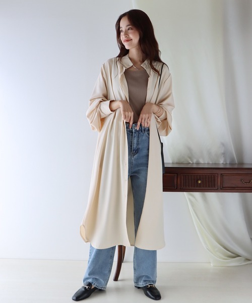 BLUEEAST（ブルーイースト）の「ボリュームスリーブシャツワンピース（シャツワンピース・レディース・アイボリー/ブラック/ブルー・MEDIUM）」の12枚目の写真