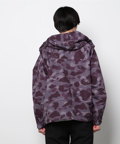 A BATHING APE(アベイシングエイプ)の「COLOR CAMO LOOSE FIT HOODIE JACKET M(マウンテンパーカー・メンズ・グレー/グリーン/バーガンディー・MEDIUM/LARGE/X-LARGE/SMALL/XX-LARGE)」の16枚目の写真