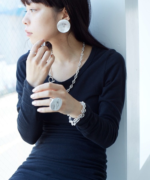 Nothing And Others（ナッシングアンドアザーズ）の「「Nothing And Others/ナッシングアンドアザーズ」Barchain Bracelet（ブレスレット・レディース・シルバー・FREE）」の4枚目の写真