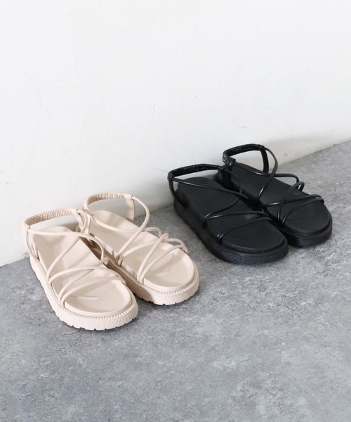 archives(アルシーヴ)の「一体型スポーツサンダル(サンダル・レディース・ブラック/アイボリー・MEDIUM/LARGE)」の4枚目の写真