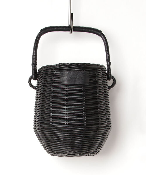 POMTATA（ポンタタ）の「【POMTATA／ポンタタ】MAAペイント ラタンバスケット（かごバッグ・レディース・ブラック/オレンジ/ベージュ・FREE）」の2枚目の写真