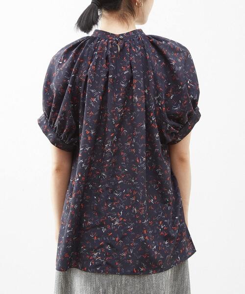 Liesse（リエス）の「レタードプリントギャザーブラウス（シャツ/ブラウス・レディース・ネイビー/ブルー・FREE）」の9枚目の写真