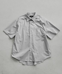 リラックスルーズレギュラーカラーブロードショートスリーブシャツ