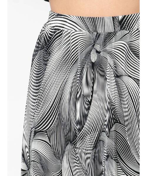 EMODA（エモダ）の「ボリュームマキシスカート（スカート・レディース・ブラック/アイボリー/その他・FREE）」の20枚目の写真