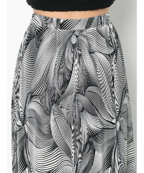 EMODA（エモダ）の「ボリュームマキシスカート（スカート・レディース・ブラック/アイボリー/その他・FREE）」の18枚目の写真