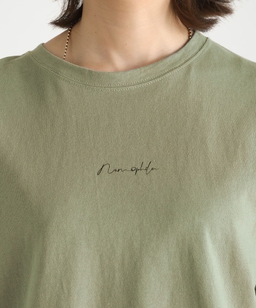 Bou Jeloud（ブージュルード）の「シンプルロゴラウンドスリットTシャツ（Tシャツ/カットソー・レディース・チャコールグレー/オフホワイト/カーキ・FREE）」の15枚目の写真