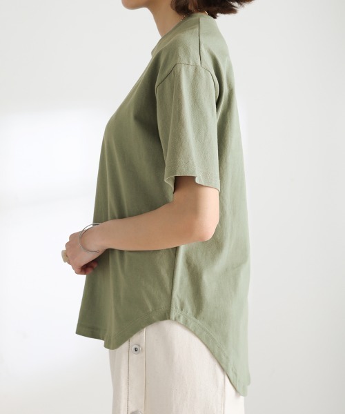 Bou Jeloud（ブージュルード）の「シンプルロゴラウンドスリットTシャツ（Tシャツ/カットソー・レディース・チャコールグレー/オフホワイト/カーキ・FREE）」の16枚目の写真