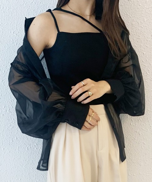 JUNOAH(ジュノア)の「【取り外し可】カップ付き変形キャミ(キャミソール・レディース・ホワイト/ブラック/ダークブラウン/ベージュ・MEDIUM/LARGE/X-LARGE)」の10枚目の写真