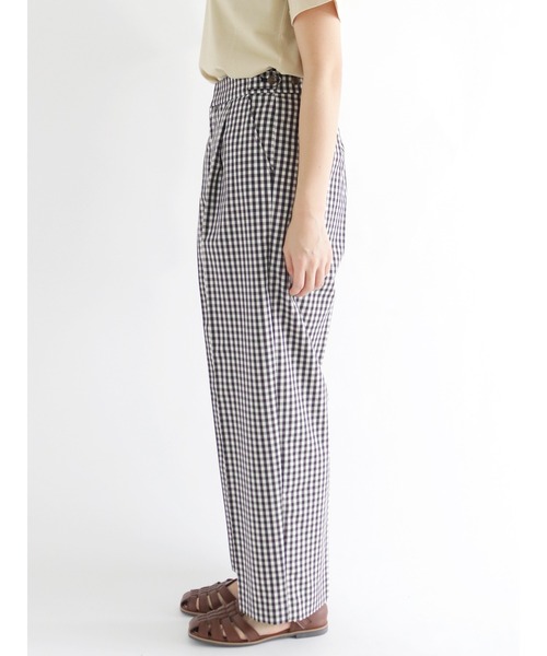 Lugnoncure（ルノンキュール）の「【BRING Material】タブ付パンツ（その他パンツ・レディース・ブルー/ベージュ/ブラック・ﾌﾘ-）」の6枚目の写真