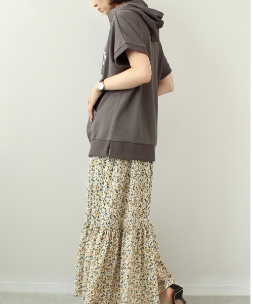 leswel（レスウェル）の「【M～5L 大きいサイズ】ロゴ入り チュニック パーカー（Tシャツ/カットソー・レディース・チャコールグレー/ラベンダー/クリーム・M/4L/3L/LL/L/5L）」の9枚目の写真