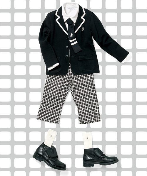 agnes b.（アニエスベー）の「J630 E VESTE キッズ ジャケット（テーラードジャケット・キッズ・ブラック・8YEAR/10YEAR/12YEAR/6YEAR）」の8枚目の写真