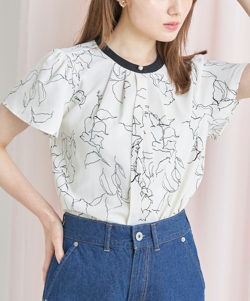 tocco closet（トッコ　クローゼット）の「パール釦タック入り２ＷＡＹ配色ブラウス（シャツ/ブラウス・レディース・ブラック/ネイビー/オフホワイト・M）」の18枚目の写真