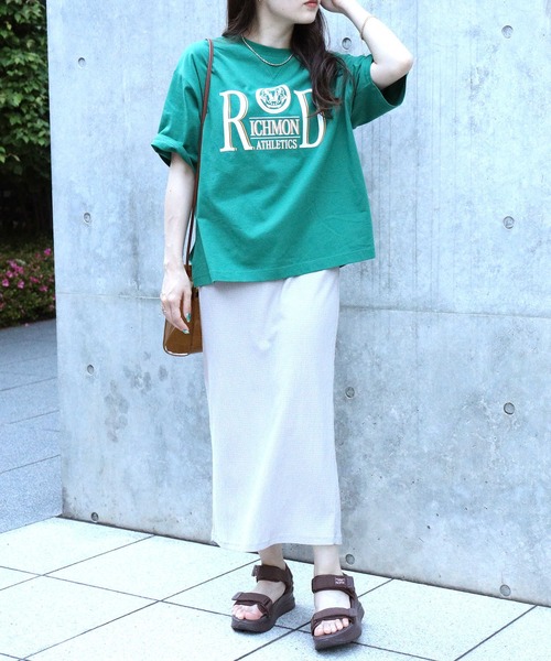 HONEYSUCKLE ROSE(ハニーサックルローズ)の「【HONEYSUCKLE ROSE】リッチモンドロゴTシャツ(Tシャツ/カットソー・レディース・グリーン/ホワイト/ネイビー・L/M)」の12枚目の写真