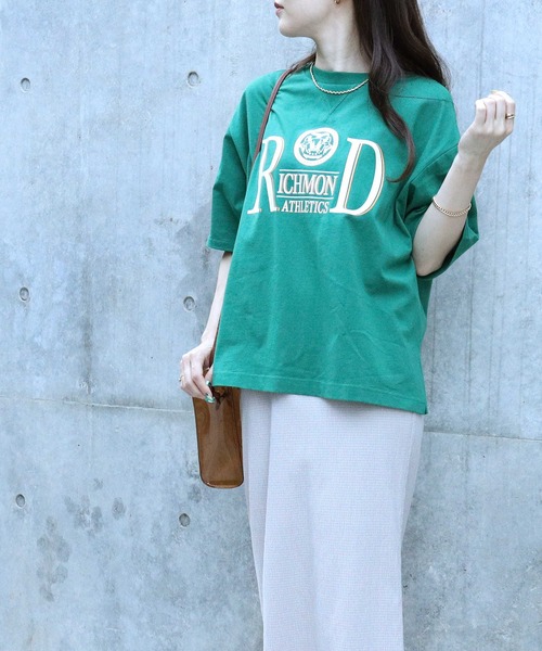 HONEYSUCKLE ROSE(ハニーサックルローズ)の「【HONEYSUCKLE ROSE】リッチモンドロゴTシャツ(Tシャツ/カットソー・レディース・グリーン/ホワイト/ネイビー・L/M)」の13枚目の写真