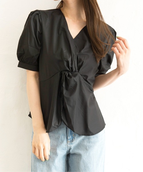 Alite cloth（アリーテクロス）の「Ⅴネックブラウス（シャツ/ブラウス・レディース・ホワイト/ブラック/ブラウン・FREE）」の4枚目の写真