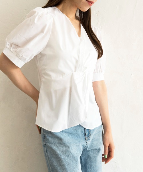 Alite cloth（アリーテクロス）の「Ⅴネックブラウス（シャツ/ブラウス・レディース・ホワイト/ブラック/ブラウン・FREE）」の5枚目の写真