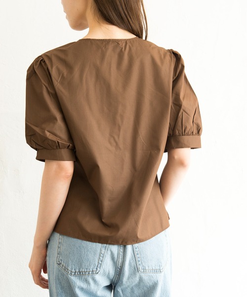Alite cloth（アリーテクロス）の「Ⅴネックブラウス（シャツ/ブラウス・レディース・ホワイト/ブラック/ブラウン・FREE）」の9枚目の写真