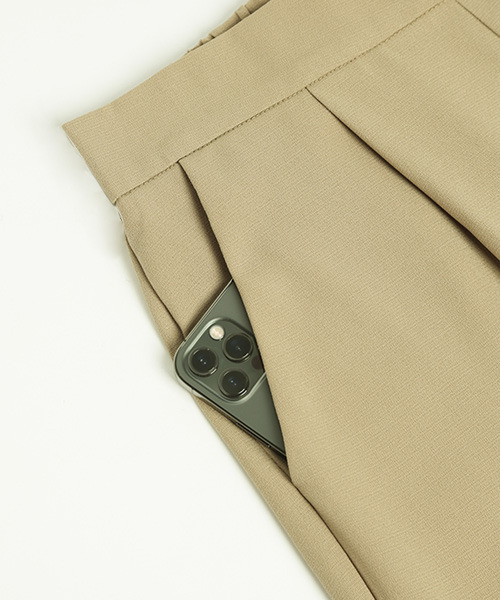 SUGAR BISKET（シュガービスケット）の「2wayトップスセットアップ（セットアップ・レディース・スモークピンク/グリーン系その他/サンドベージュ/マスタード/ブラック・M/L）」の9枚目の写真