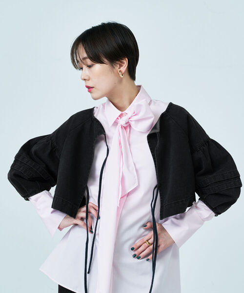 Rie Miller（リエミラー）の「前後2WAY袖ボリュームデニムブラウス（シャツ/ブラウス・レディース・ブラック/インディゴブルー・FREE）」の20枚目の写真