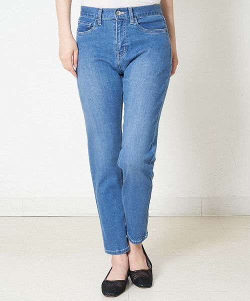 OFUON le MK（オフオンルエムケー）の「【洗濯機で洗える】スリムテーパードデニム（デニムパンツ・レディース・ネイビー/ブルー・40/38/36）」の2枚目の写真