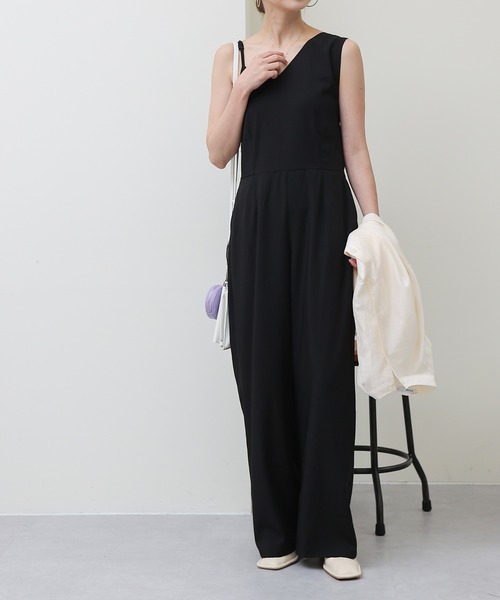 ワンショルダーオールインワン