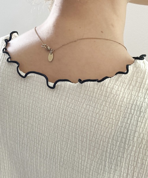 classicalelf（クラシカルエルフ）の「一枚で美人見え。2way配色メロウシャーリングトップス(長袖)（Tシャツ/カットソー・レディース・ブラック/ブルー/アイボリー/グレイッシュベージュ・SMALL/MEDIUM/LARGE/X-LARGE）」の6枚目の写真