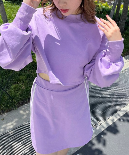 OLIVE des OLIVE（オリーブデオリーブ）の「ハイネッククロップドプルオーバー（スウェット・レディース・ピンク/パープル/ブラック・FREE）」の16枚目の写真