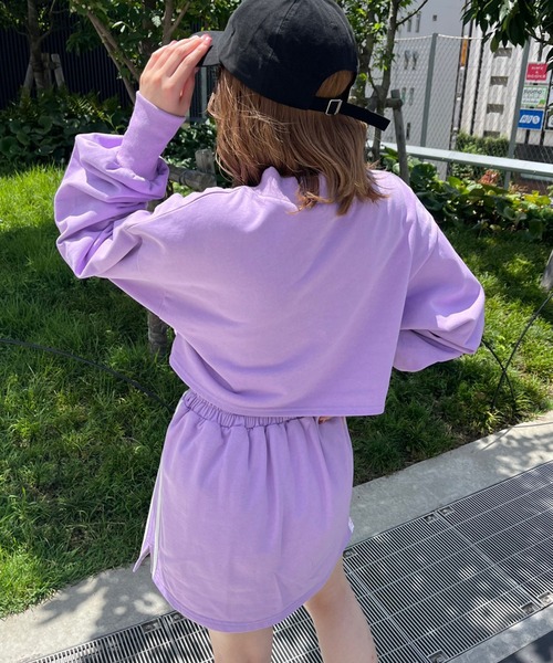 OLIVE des OLIVE（オリーブデオリーブ）の「ハイネッククロップドプルオーバー（スウェット・レディース・ピンク/パープル/ブラック・FREE）」の18枚目の写真