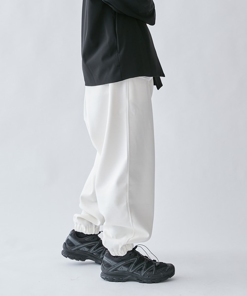 Lui's（ルイス）の「【リラックスライトウェイト】イージーパンツ（スウェットパンツ・メンズ・ホワイト/チャコールグレー/ブラック・S/M）」の17枚目の写真