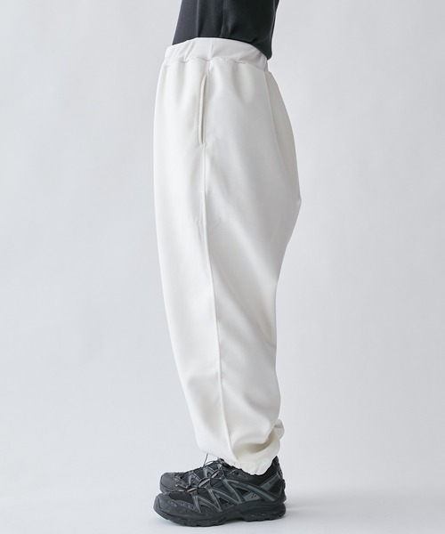 Lui's（ルイス）の「【リラックスライトウェイト】イージーパンツ（スウェットパンツ・メンズ・ホワイト/チャコールグレー/ブラック・S/M）」の14枚目の写真