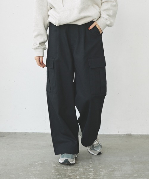 flaner(フラネ)の「Loose military cargo pants/ルーズミリタリーカーゴパンツ(カーゴパンツ・レディース・ブラック/カーキ・SMALL/MEDIUM/LARGE)」の4枚目の写真