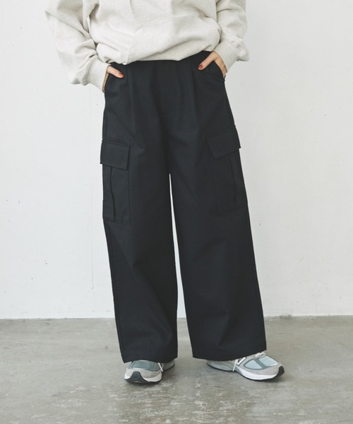 flaner(フラネ)の「Loose military cargo pants/ルーズミリタリーカーゴパンツ(カーゴパンツ・レディース・ブラック/カーキ・SMALL/MEDIUM/LARGE)」の3枚目の写真