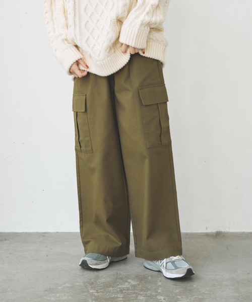 flaner(フラネ)の「Loose military cargo pants/ルーズミリタリーカーゴパンツ(カーゴパンツ・レディース・ブラック/カーキ・SMALL/MEDIUM/LARGE)」の20枚目の写真