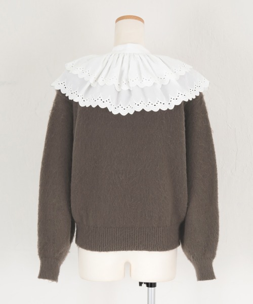 titivate（ティティベイト）の「ﾚｰｽ襟付きﾆｯﾄﾌﾟﾙｵｰﾊﾞｰ（ニット