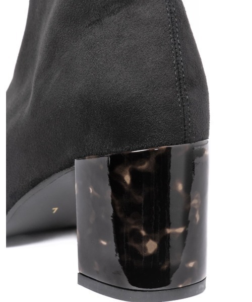 REZOY（リゾイ）の「22AW新作】【REZOY】ピースソールスクエアトゥショートブーツ（ブーツ・レディース・ブラック系その他/ブラック/アイボリー・S/M/L）」の9枚目の写真