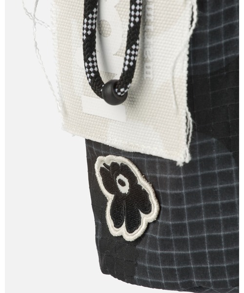 marimekko(マリメッコ)の「【kioski】Unikko / Funny bottle bag(その他小物・レディース・ブラック・FREE)」の4枚目の写真