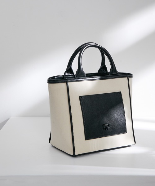 ROPE'（ロペ）の「【雑誌掲載】キャンバスコンビトートバッグ（トートバッグ・レディース・ブラック系その他/イエロー系その他3・FREE）」の2枚目の写真