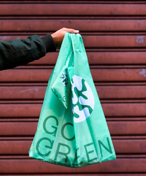 WOOD'D（ウッド）の「WOOD’D　Reusable Foldable Shopping Bag（エコバッグ/サブバッグ・レディース・イエロー/オレンジ/ブルー/グリーン/ライトグリーン/ワインレッド/マルチ/ミント/ダークブルー/ベビーピンク/サーモンピンク/ライトピンク/ダークグリーン/ブラック/ホワイト・FREE）」の6枚目の写真