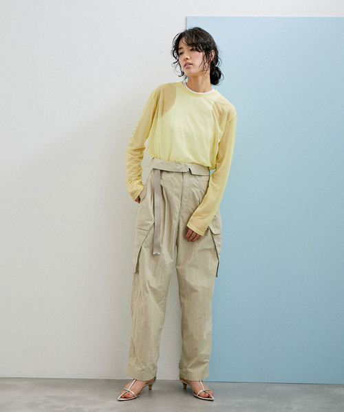 ADAM ET ROPE'（アダムエロペ）の「【WEB限定(一部店舗展開あり)】ロゴプリントシアーT（Tシャツ/カットソー・レディース・ブラック/ホワイト/イエロー・FREE）」の7枚目の写真