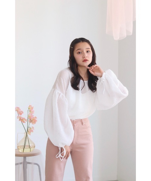 muguet（ミュゲ）の「emboss volume blouse（シャツ/ブラウス・レディース・ピンク/ホワイト・FREE）」の13枚目の写真
